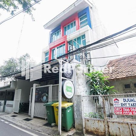 Eascot Hotel Mitra Reddoorz جاكرتا المظهر الخارجي الصورة