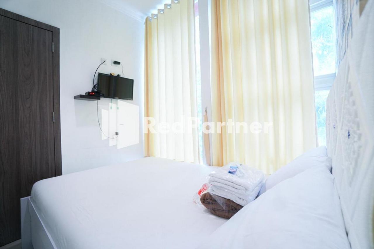 Eascot Hotel Mitra Reddoorz جاكرتا المظهر الخارجي الصورة